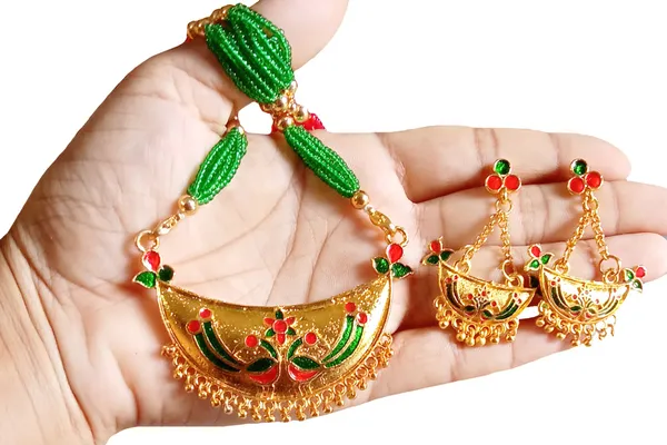 Assamese_Traditional_Gold_Plated_Red_Green_Colour_Joonbiri_Tassel_Jewellery_Set_For_Women